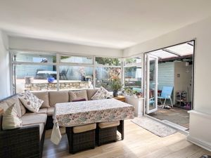 Photo 21- click for photo gallery